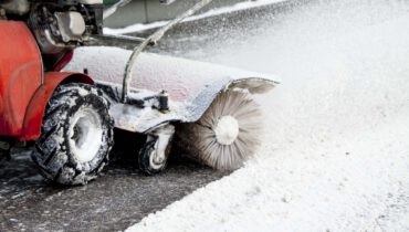 Winterdienst – Schneeräumung und Streuen